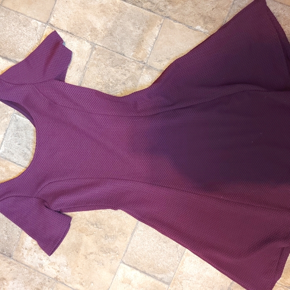 Purple A-line dress - Picture 3 of 3